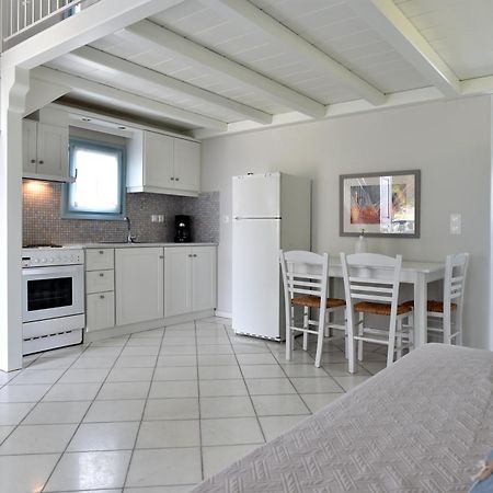 חריסי אקטי Tonia Apartments Paros מראה חיצוני תמונה
