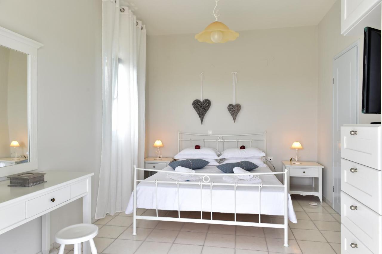 חריסי אקטי Tonia Apartments Paros מראה חיצוני תמונה