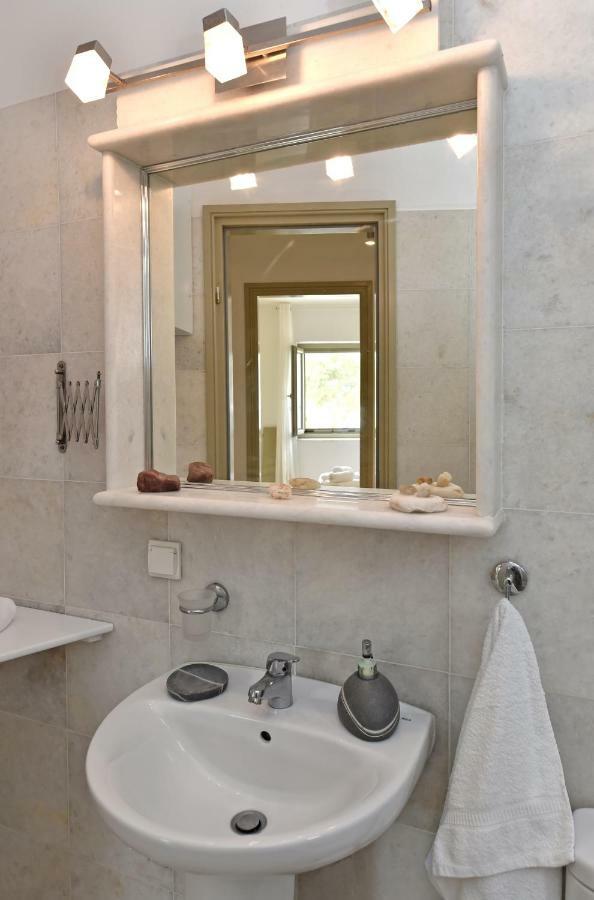 חריסי אקטי Tonia Apartments Paros מראה חיצוני תמונה